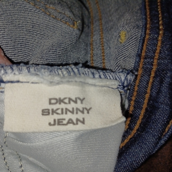 DKNY SKINNYJEANS 4 R, 5 POCKET. - Picture 7 of 8